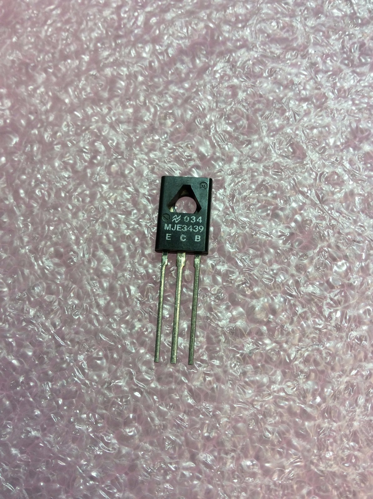 10 Pieces: MOTOROLA MJE3439