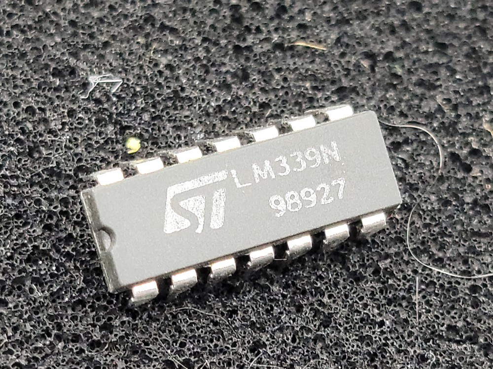 New (62pcs) LM339N ST MICROELECTRONICS IC Linear