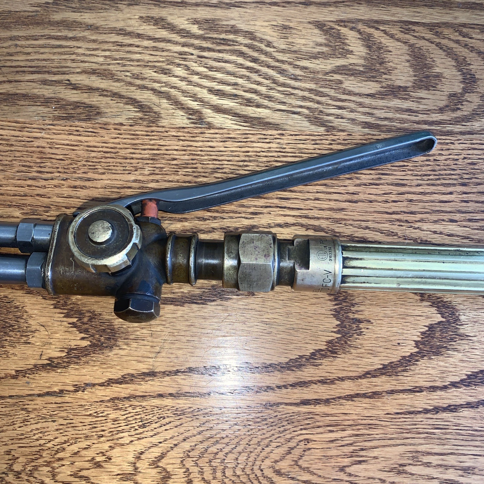 Victor Cutskill Cutting Welding Torch Set CA370-V Attachment WH370FC-V Handle