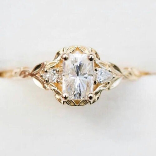 Lab-Created 3.20 Ct Radiant Cut Diamond Engagement Ring 14K Yellow Gold Plated