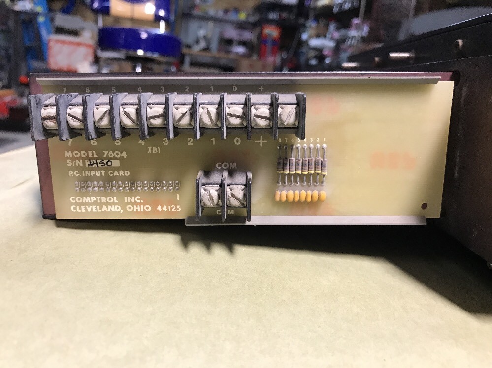 COMPTROL INTELLIGENT DISPLAY COMP 7220-001 Model 7604 Clean Operating Condition