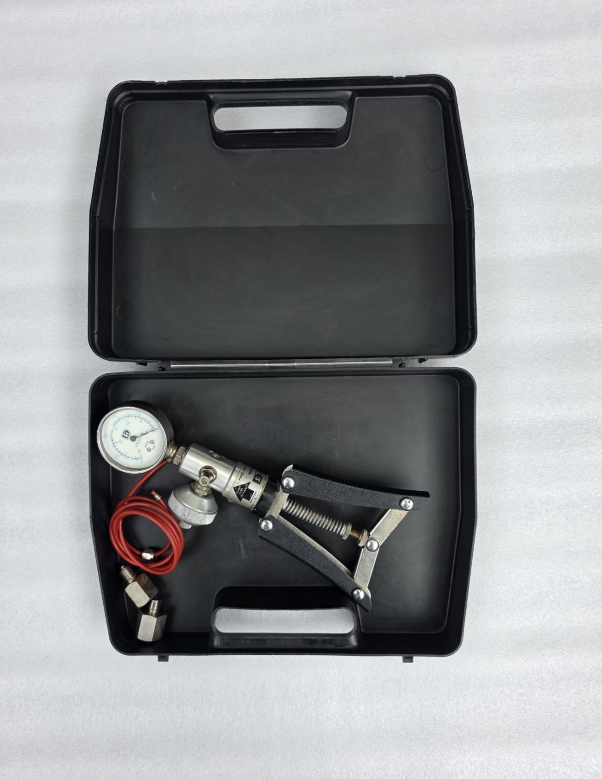 Si Instruments TP1 Pressure Calibrator Pump