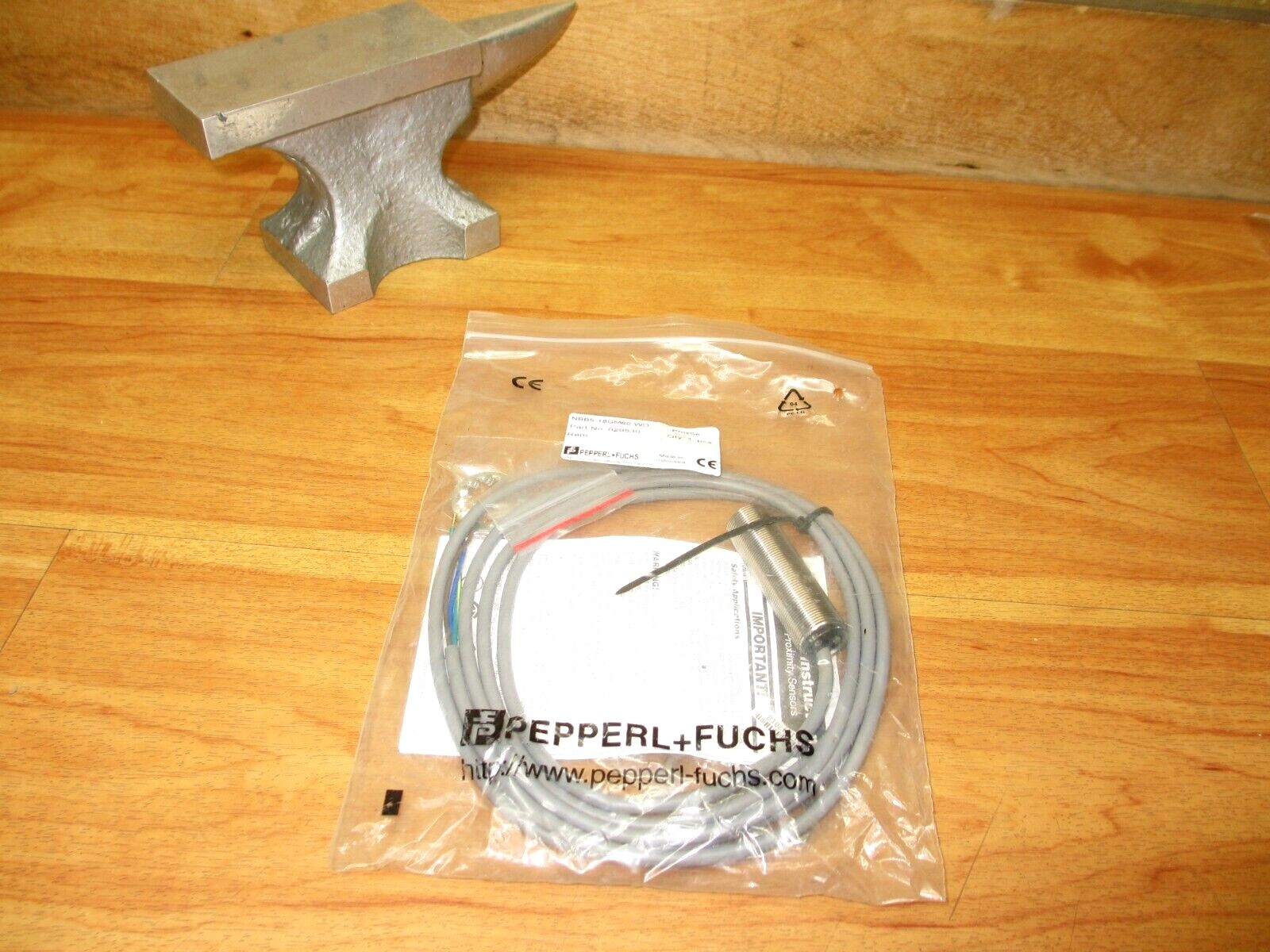 Pepperl + Fuchs 029530 *NEW* Proximity Sensor NBB5-18GM60-WO