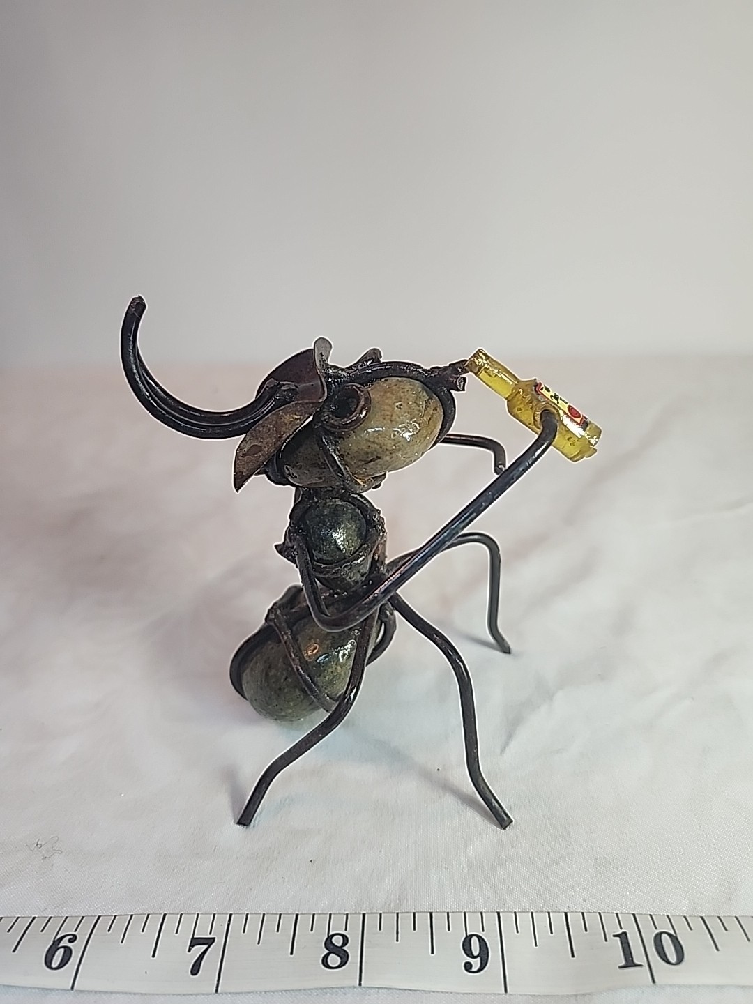 Drinking Ant