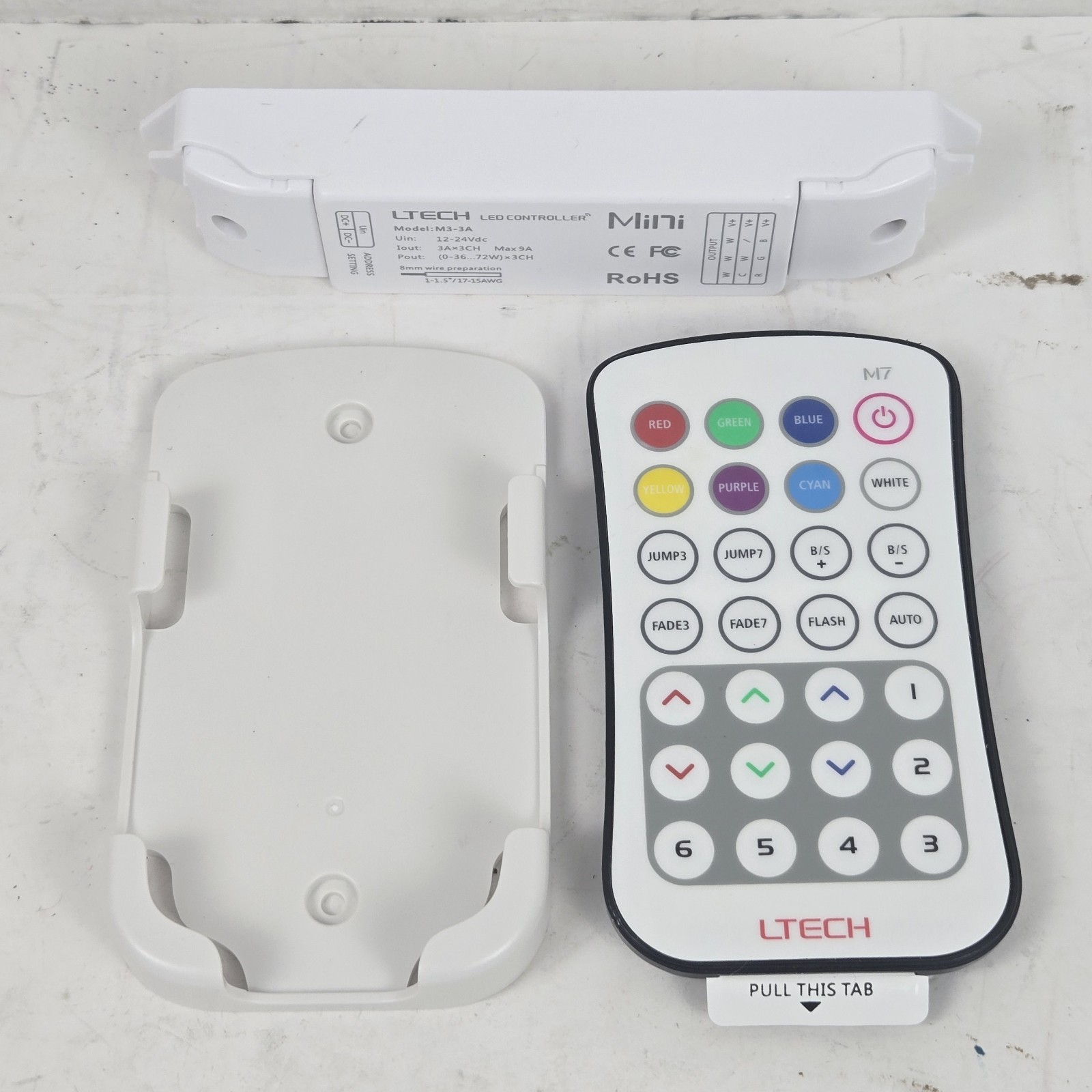 LTech M3-3A Mini Controller with RF Remote and Wall Mount - RGB NEW without box