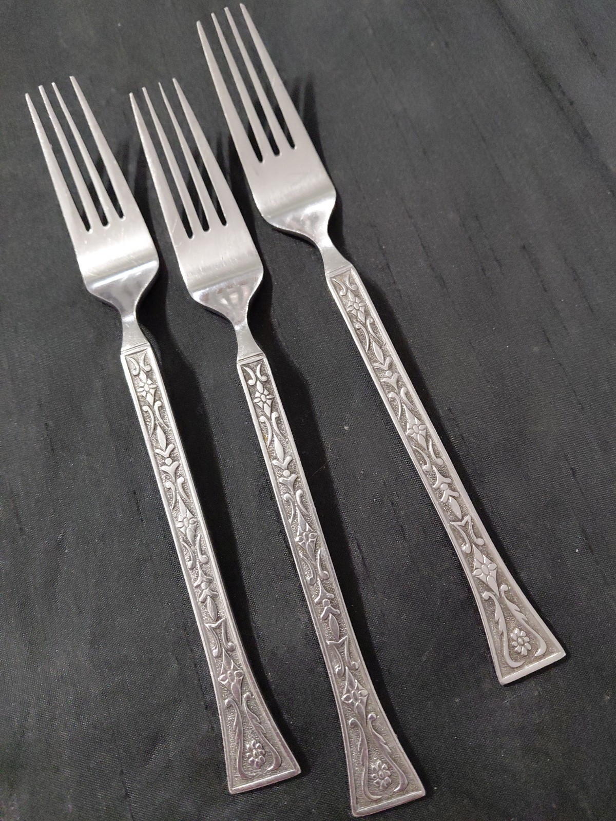 Grand Prix Siboney Stainless Flatware
