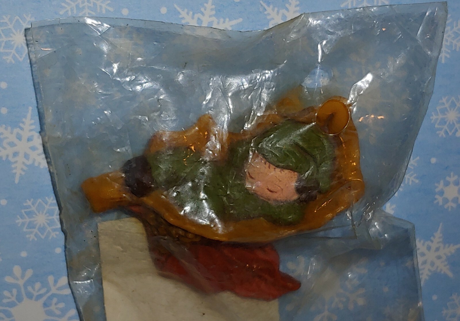 Vintage 1978 Hallmark Elfin Pixie Sleeping On Leaf Pin NIP