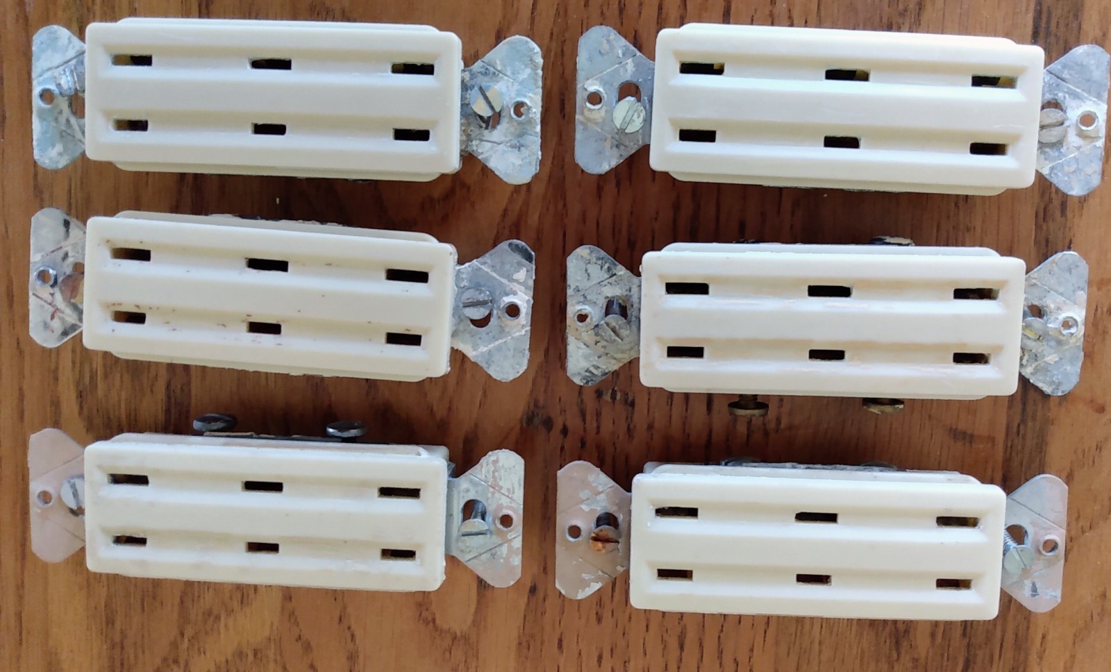 Six (6) Circa 1950 Sierraplex Triple Outlets with six (6) ribbed cover plates