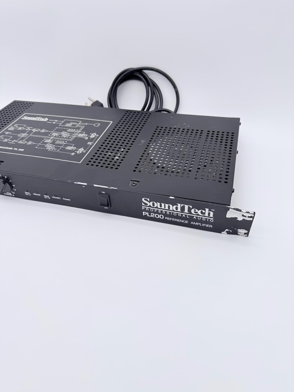 SoundTech Professional Audio PL200 Reference Amplifier 1U Sound Tech Late 90s