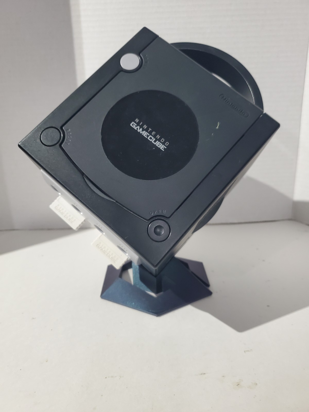 Stand for Nintendo GameCube Console Display Corner Dock - New Colors