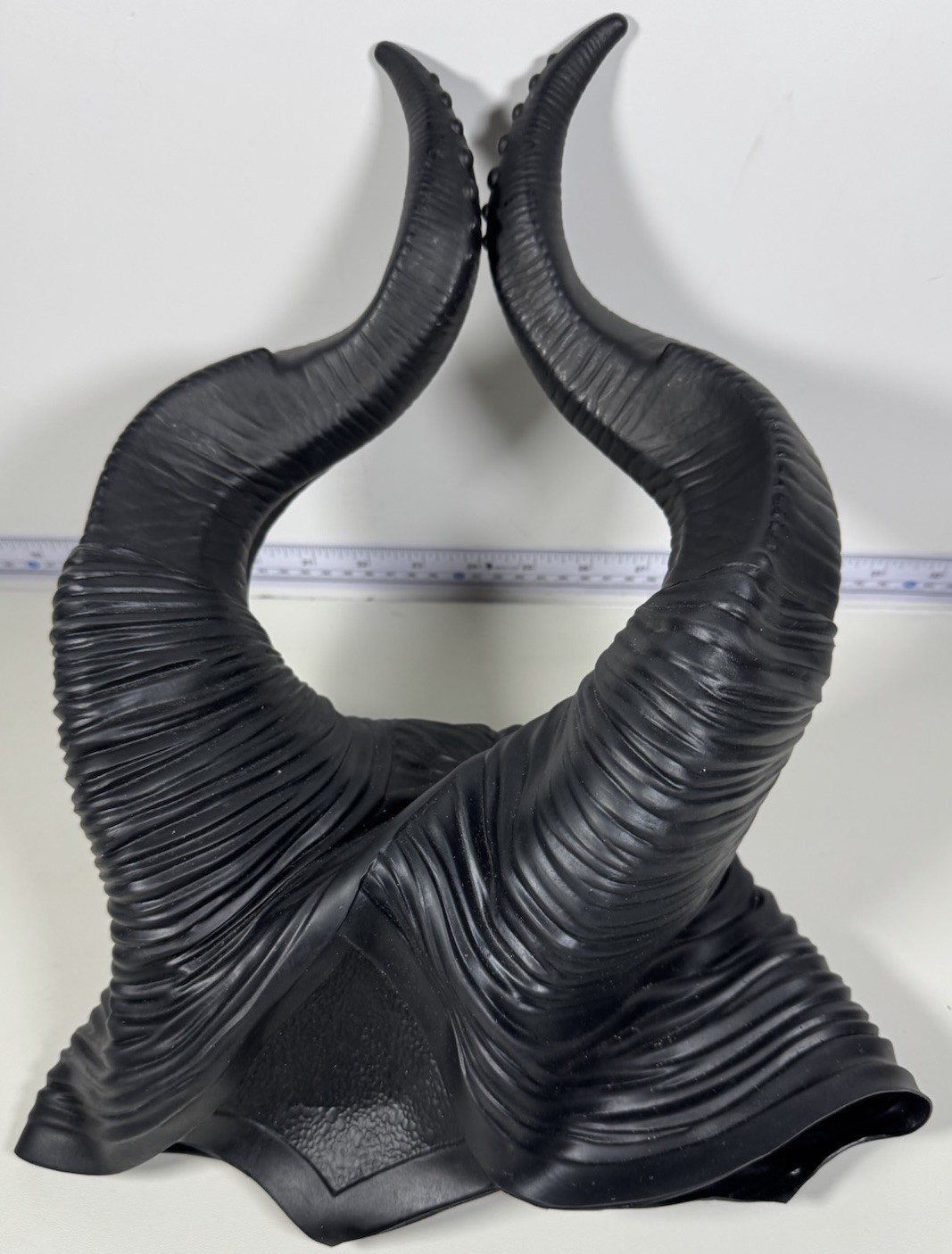 Maleficent Deluxe Horns Adult Size Black Disney 2014 Costume Cosplay Halloween