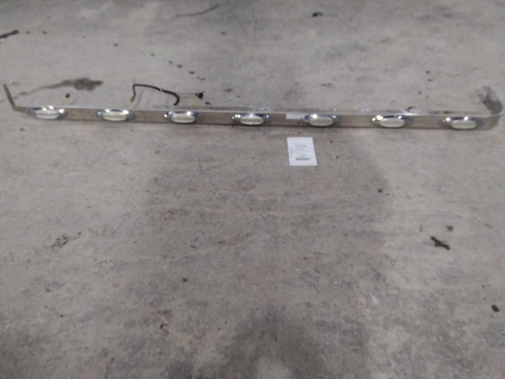 Replaces NA 2021 PETERBILT 579 CAB SKIRT FILLER PANEL ,  MN
