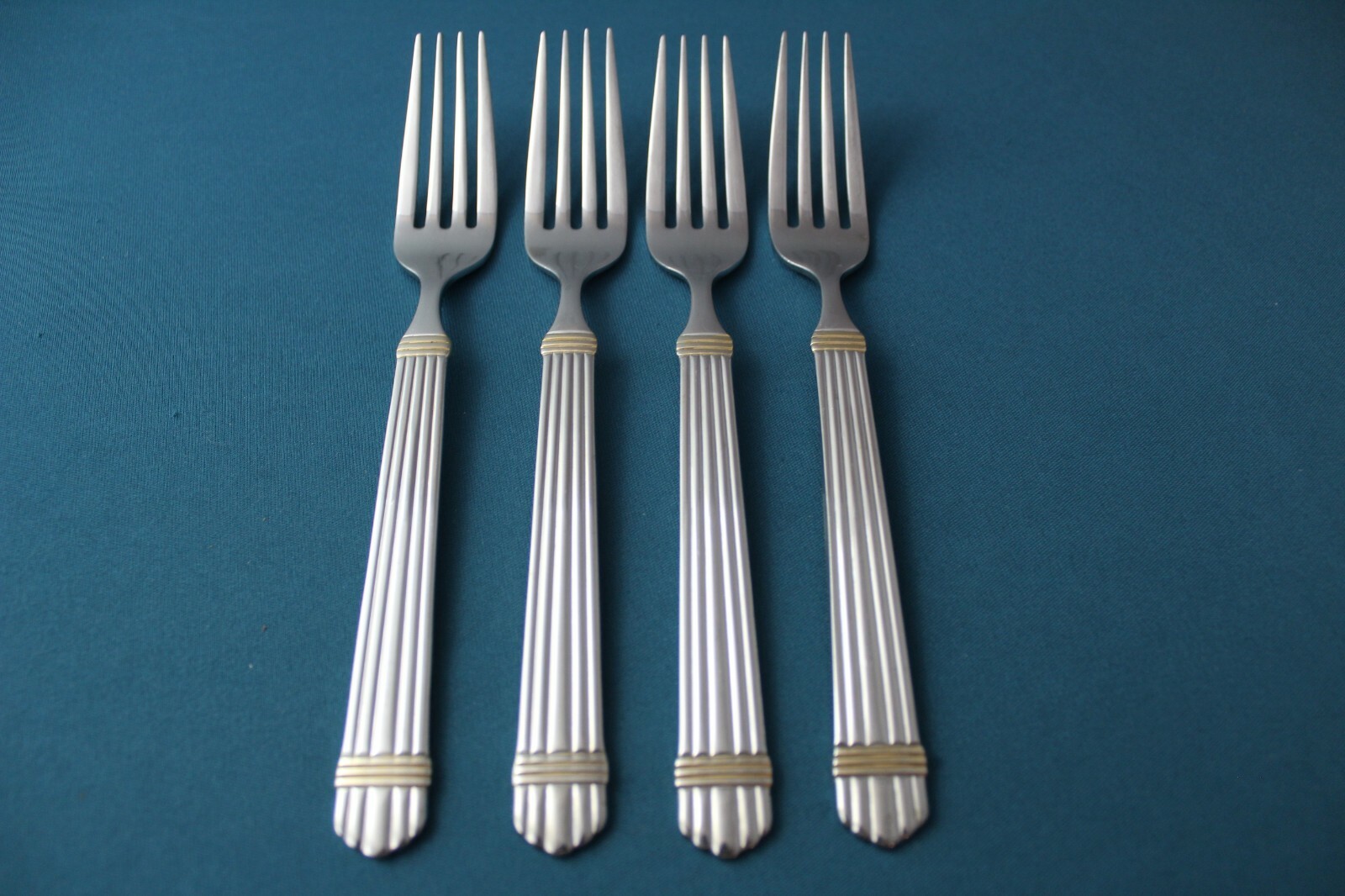 Wallace GOLD CHARDONNAY Dinner Forks (Set of 4) 18/8 Stainless China 7 3/4"
