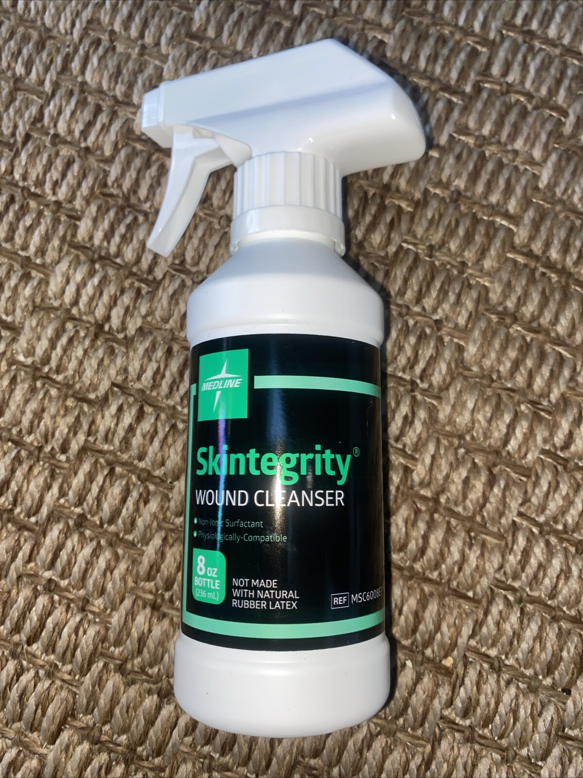 medline skintegrity wound cleanser 8oz Spray Bottle MSC6008EP