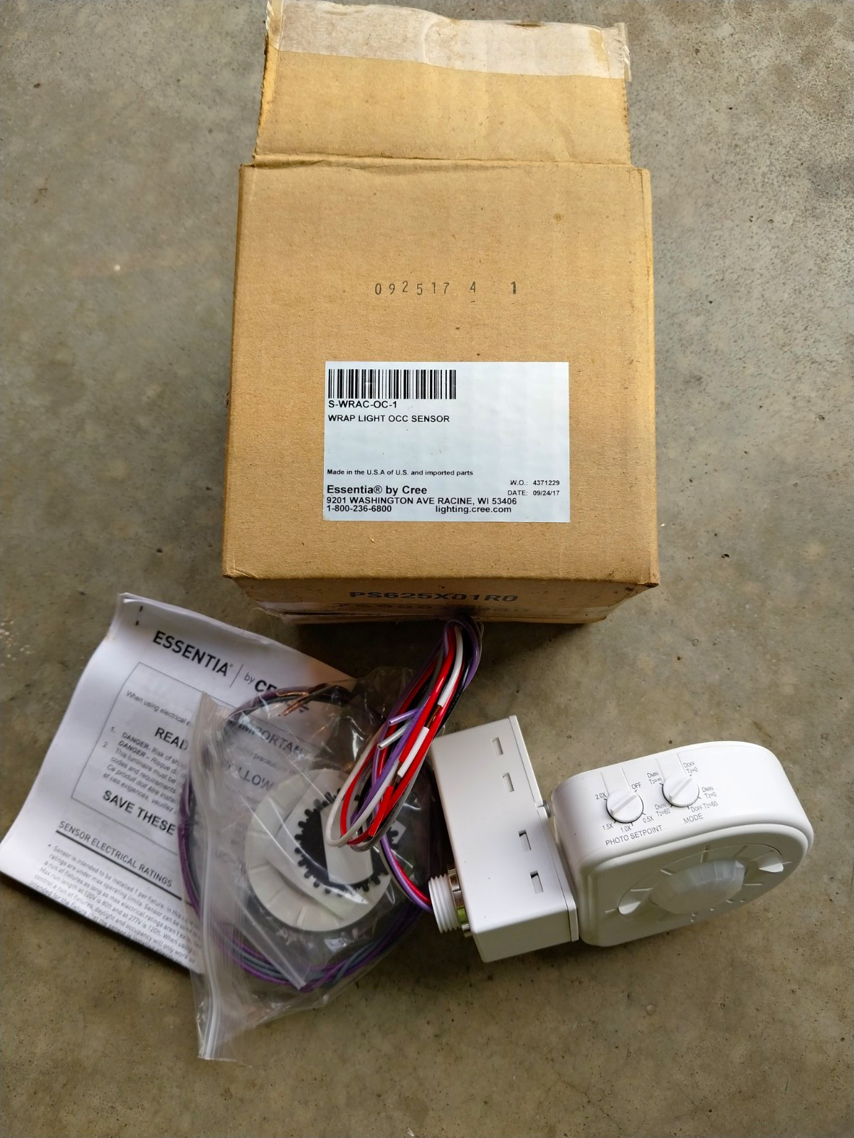 Leviton HBD01-1PDX High Bay Dimming PIR Occupancy Sensor Daylight 360° 30ft