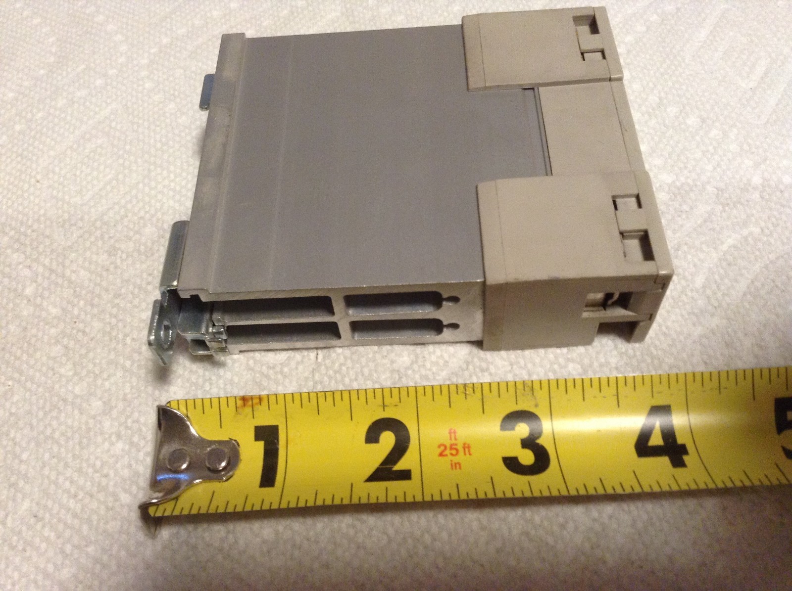 Omron G3PA-210B Solid State Relay 10A 240 VAC
