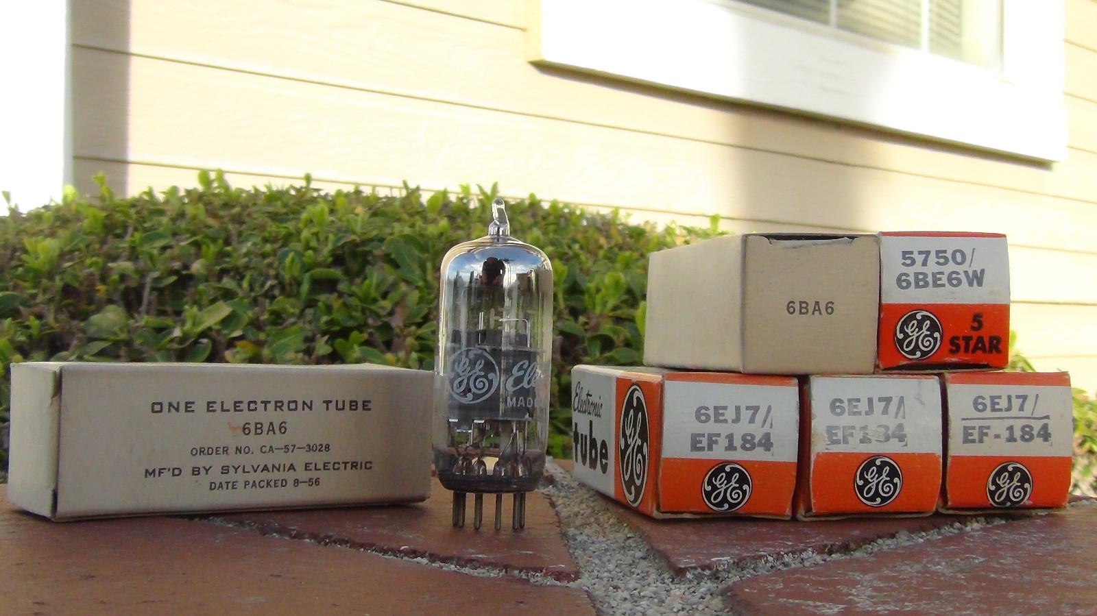 Drake R-4C-NOS/NIB GE/Sylvania Tube Set-6BA6 x2 6BE6 (5750) 6EJ7 x3-Free Ship US