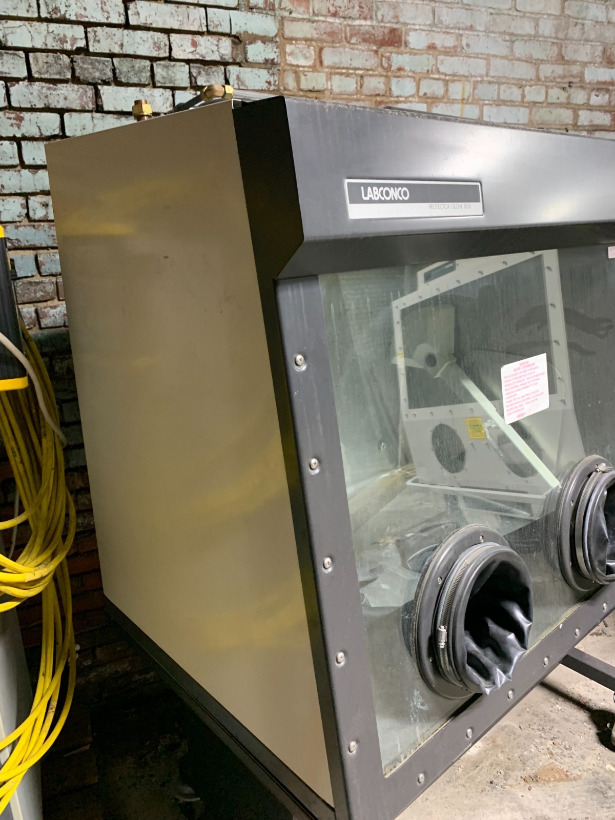 Labconco Controlled Atmosphere Glove Box Model 5080100
