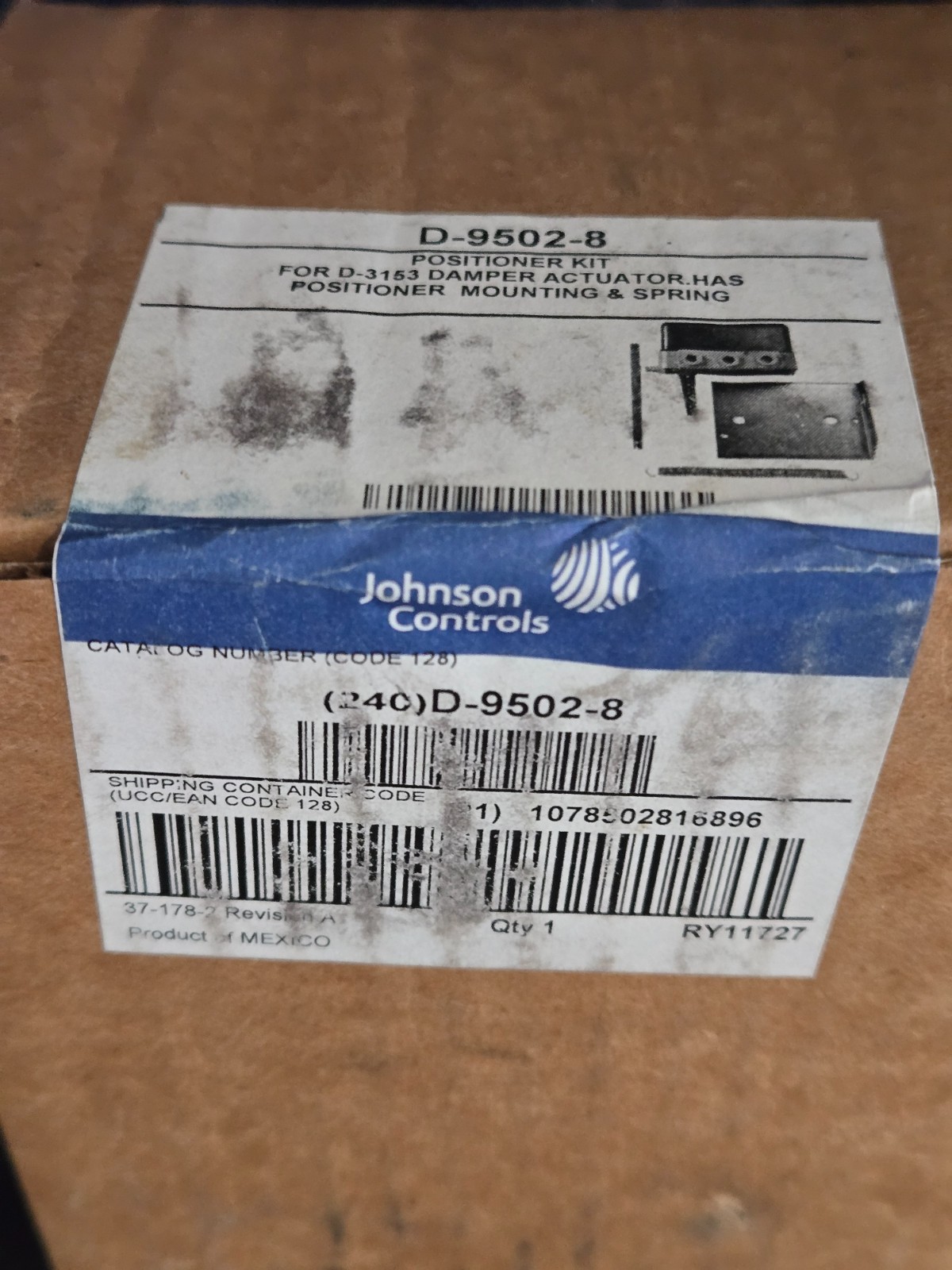 Johnson Controls D-9502-8 Positioner Kit with mounting and spring sealed box