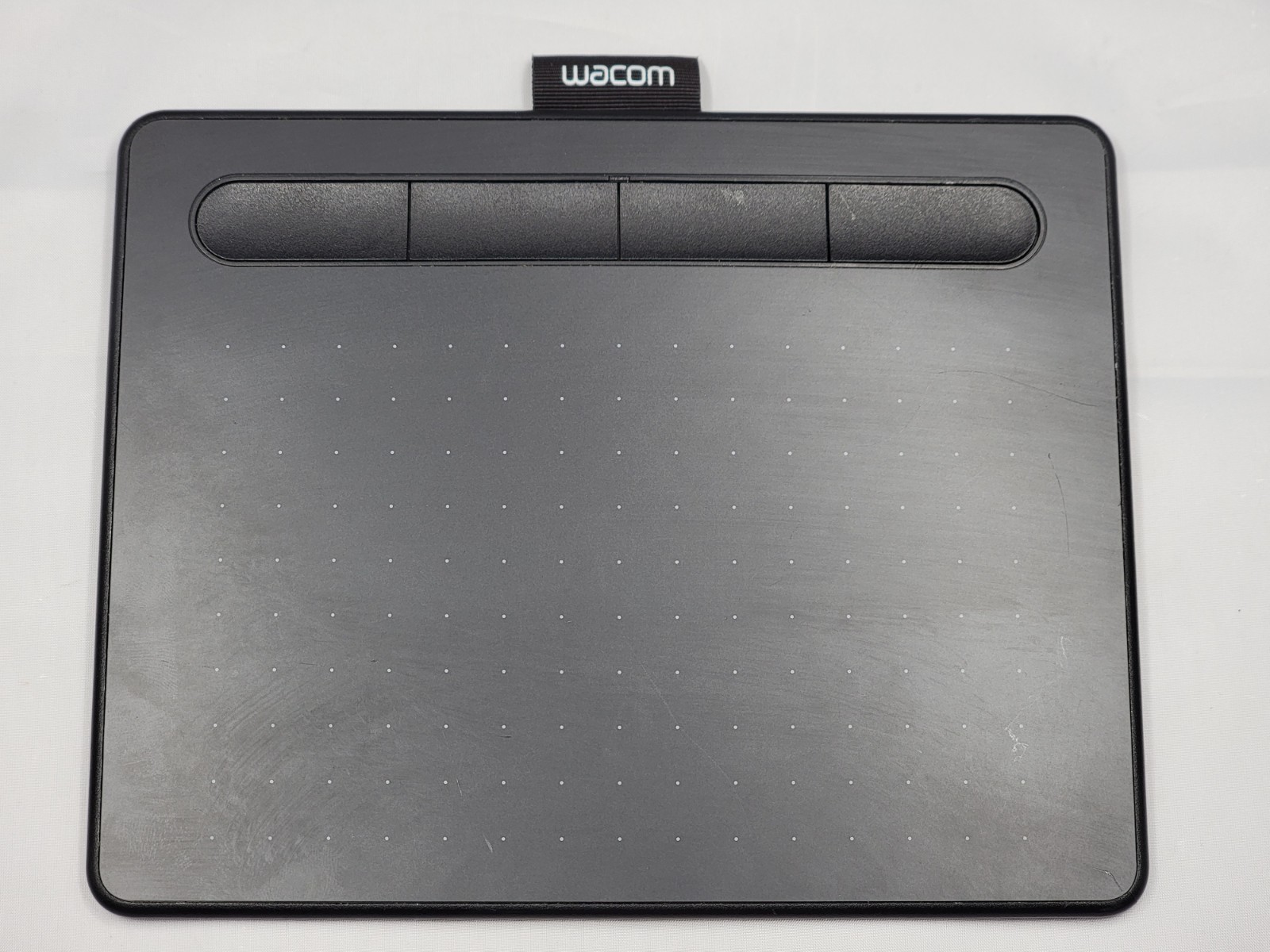 Wacom CTL4100 Graphics Tablet with Pen, Wired USB Connectivity & Cable