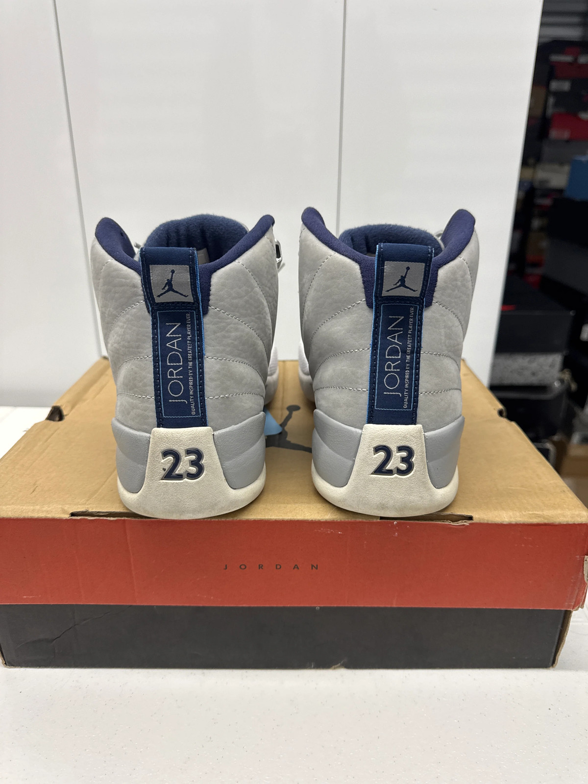 Jordan 12 Universit Blue (9)