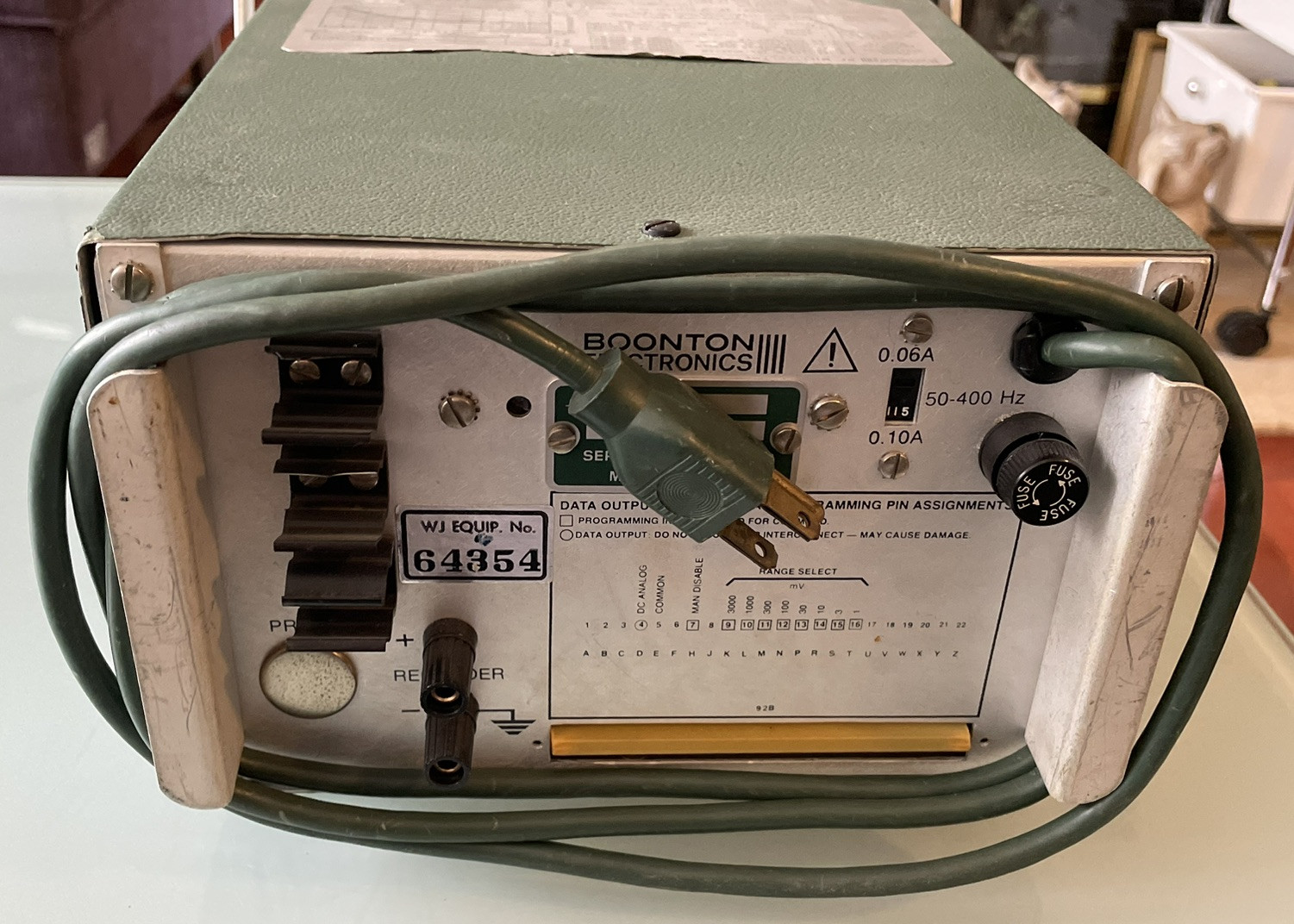 Boonton RF Millivolt Meter Model 92B No Probe Powers On As Is