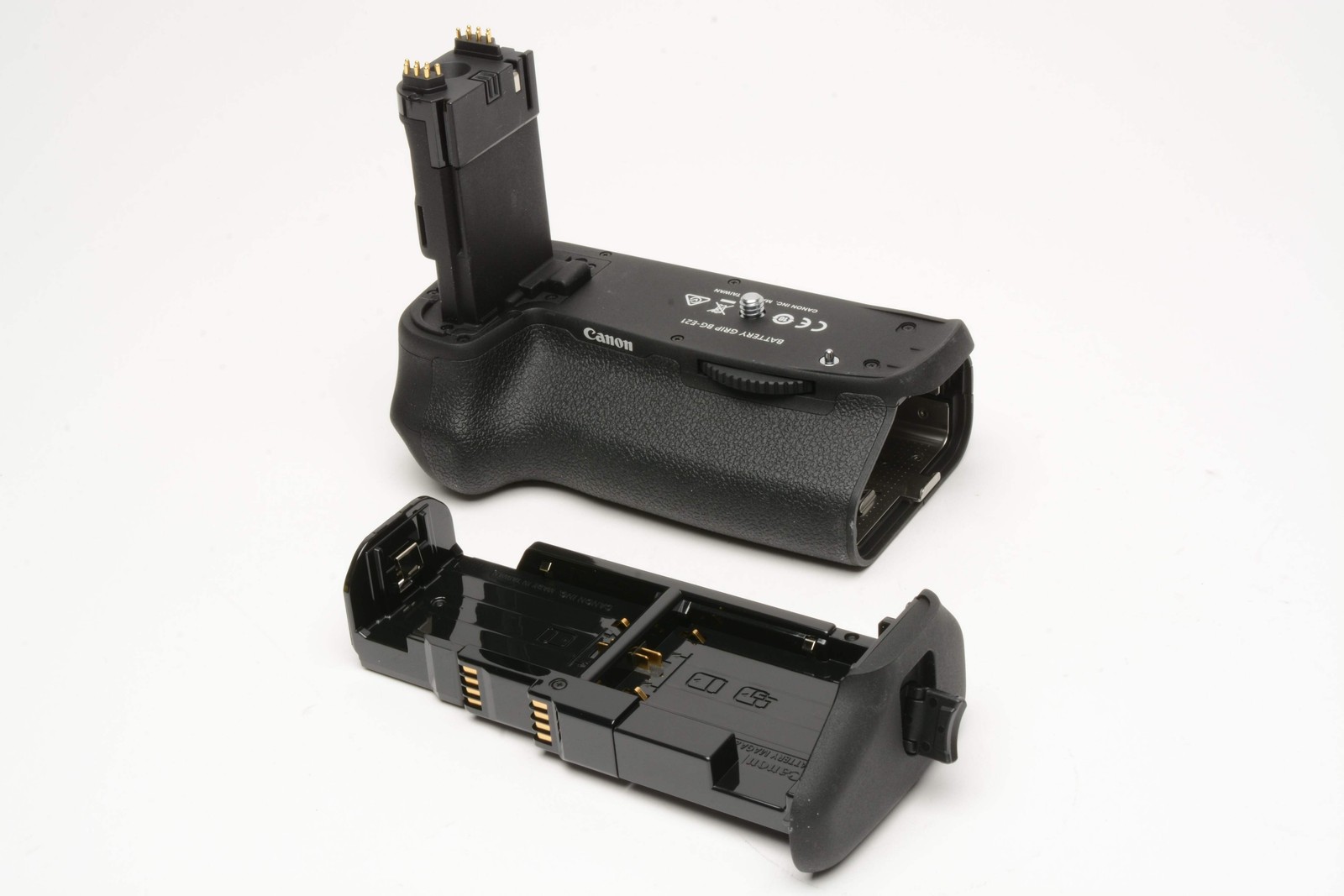 Canon BG-E21 for EOS 6D Mark II, Mint-