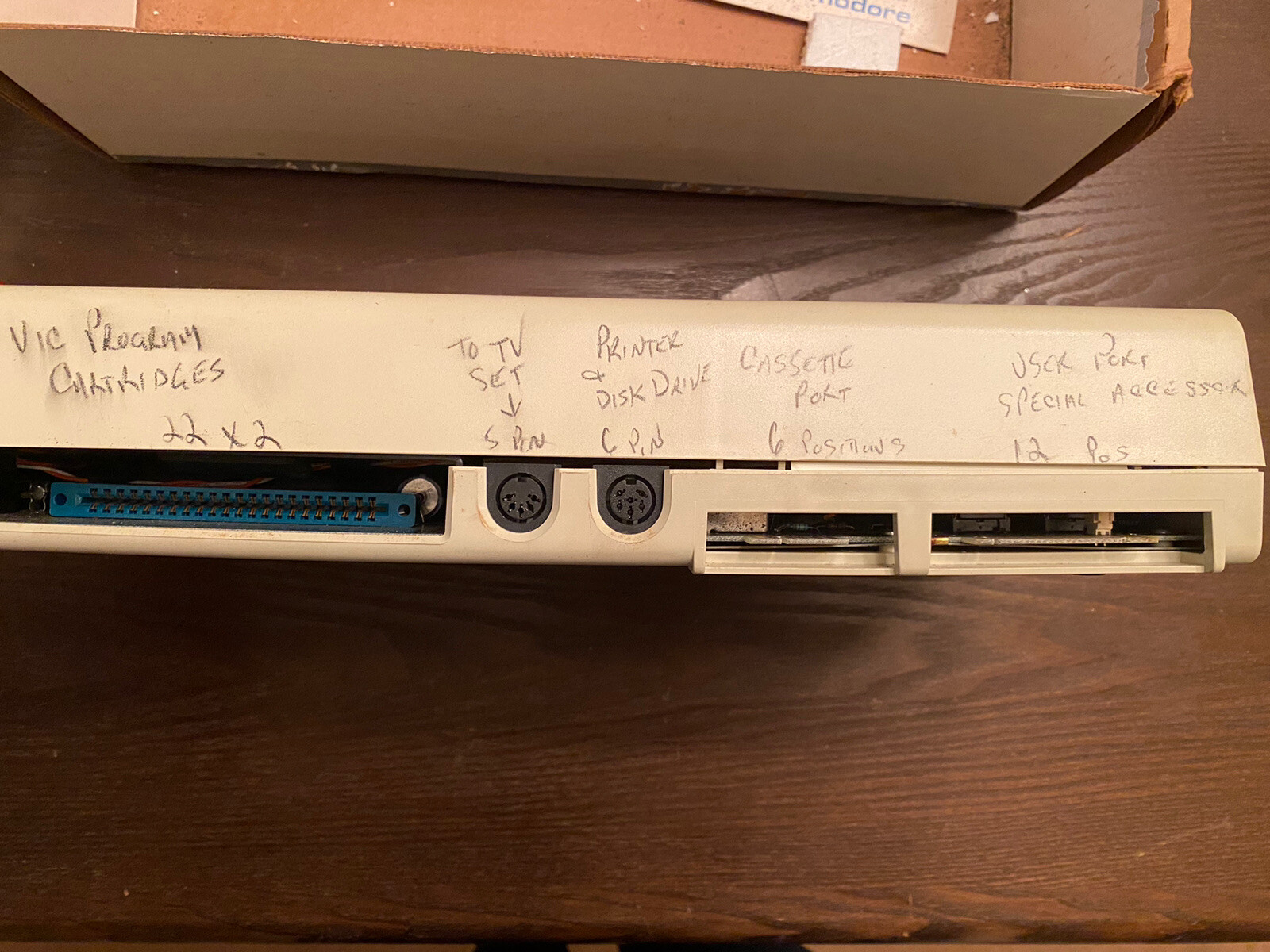 Vintage Commodore -VIC-20 Personal Computer, Box, Demo Disk, & Manual- Powers On