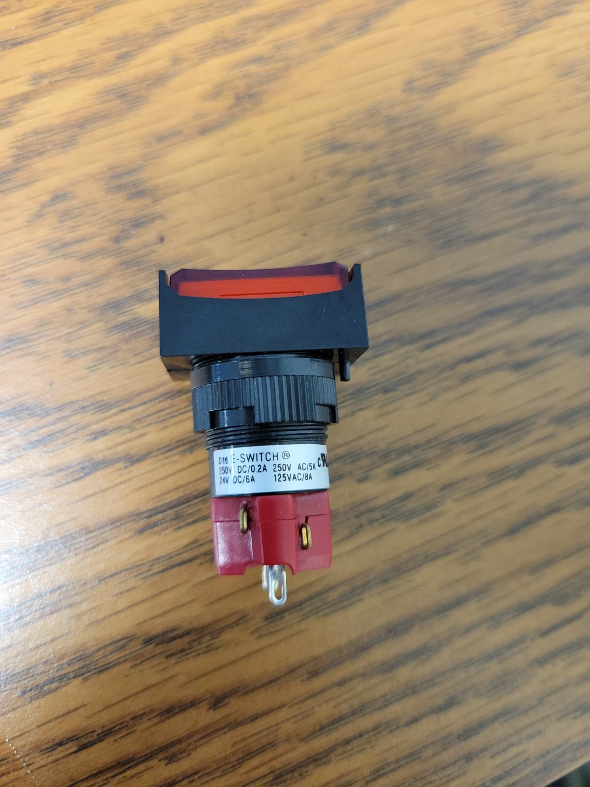A6175a 200B red off Switch D16EES2R D16 E-Switch