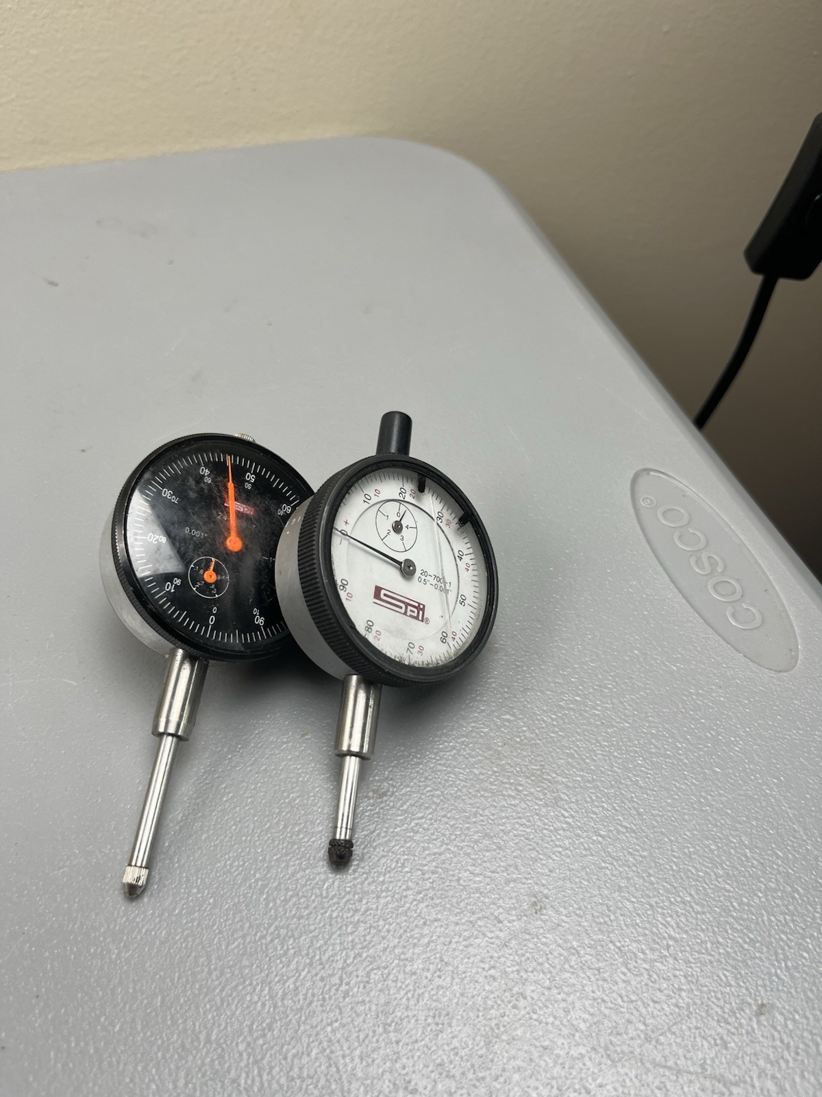 2 SPI Dial Indicators 24-309-7 & 20-700-1 Work Free Shipping
