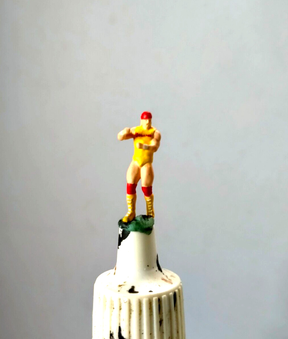 Famous Wrestler Wrestling #1 HO 1:87 miniature figure no preiser