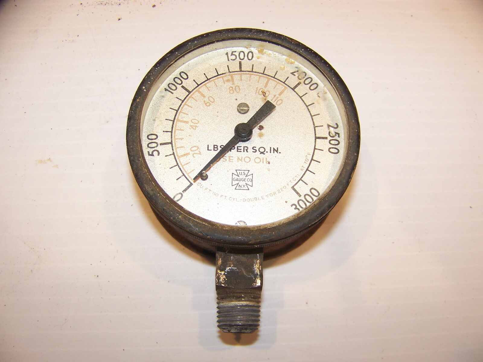 VINTAGE US GAUGE COMPANY PRESSURE GAUGE 3000 PSI ANTIQUE USA 2 1/2 AD-9924