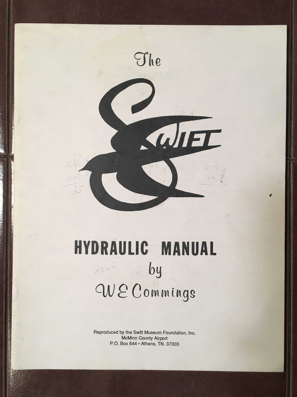 Globe Swift Hydraulic Manual.