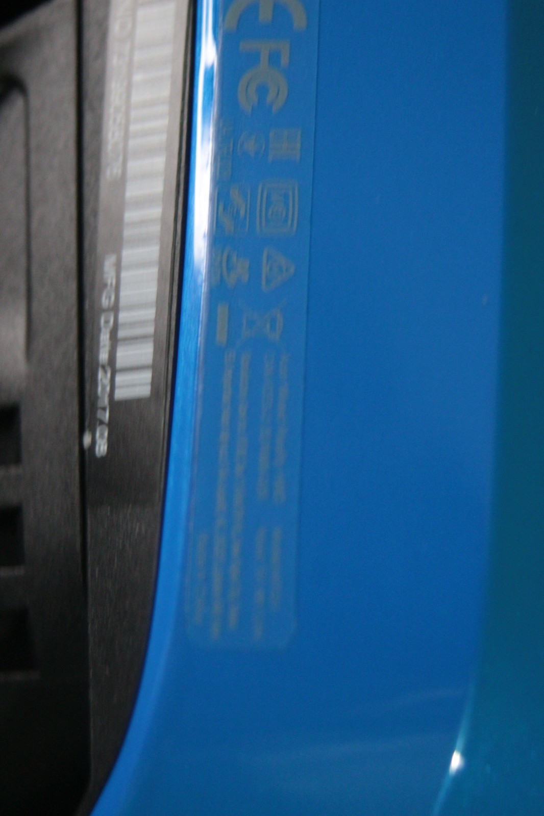 Acer Virtual Reality Windows Head-Mounted Display-H7001 Headset and Controllers.