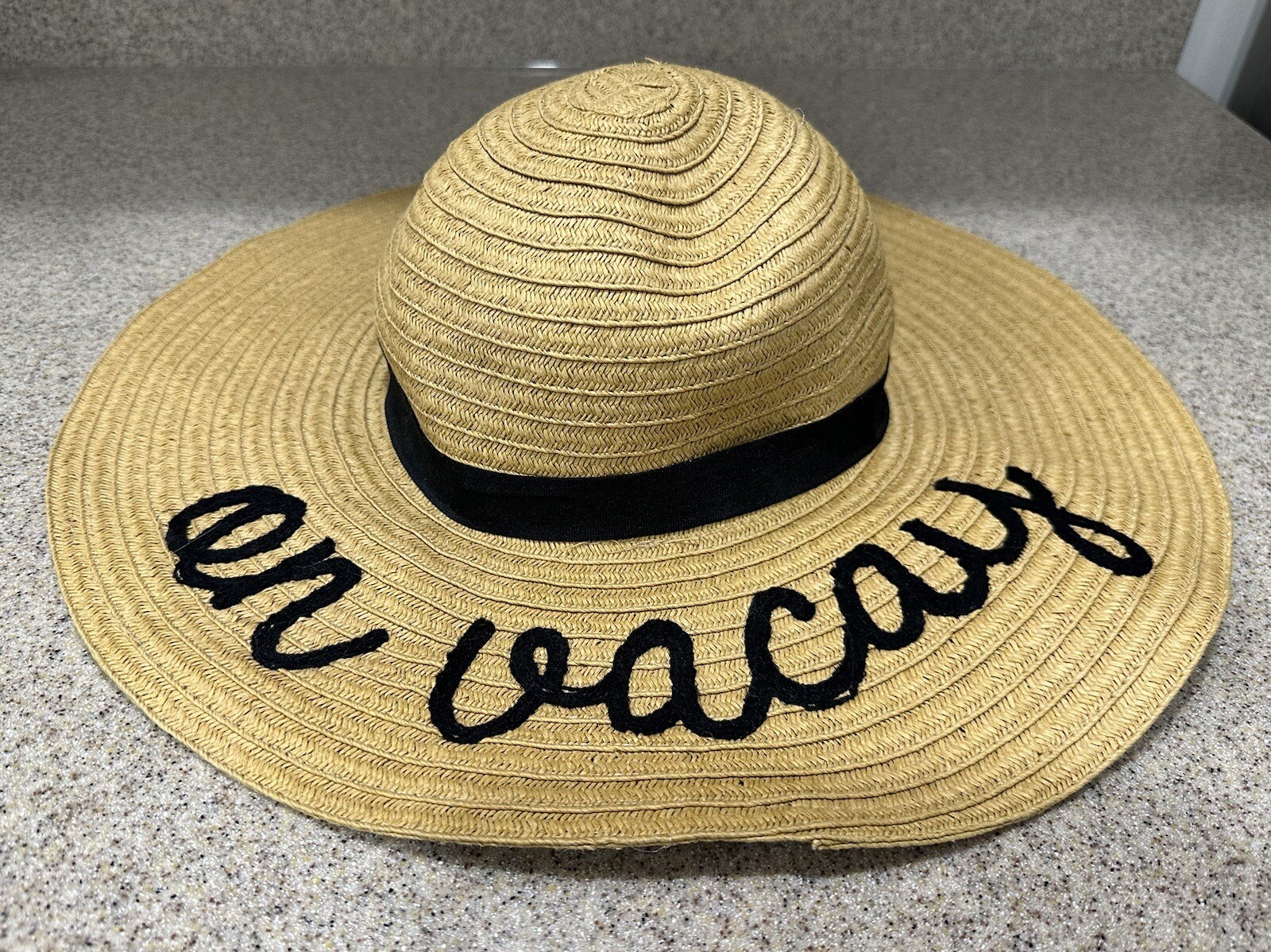On Vacay Embroidered Floppy Straw Beach Hat Tan Black One Size in EUC
