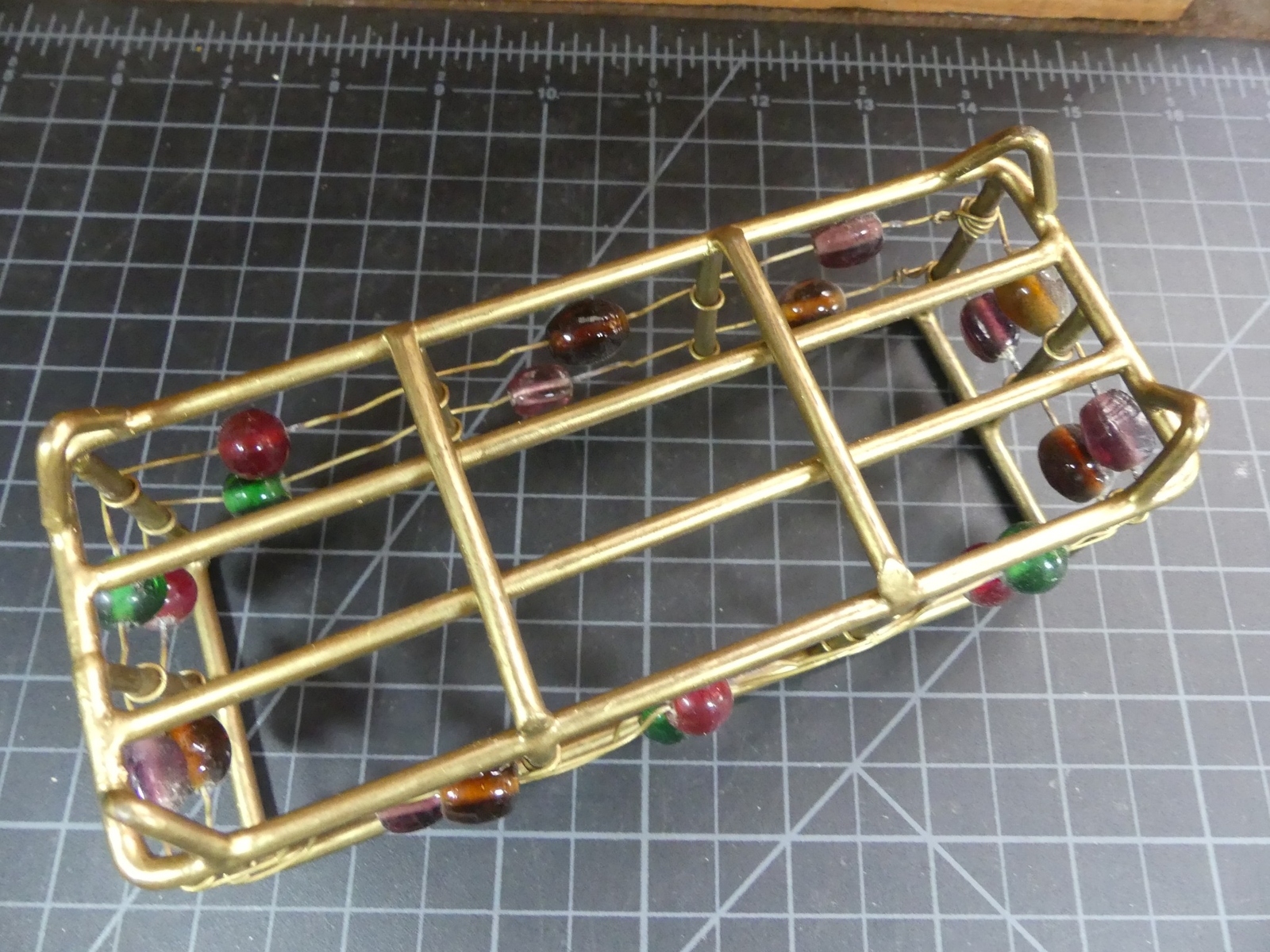 Home Decor Beaded Wire Basket Desktop Decorative Rectangle Holder 6x2 1/2"