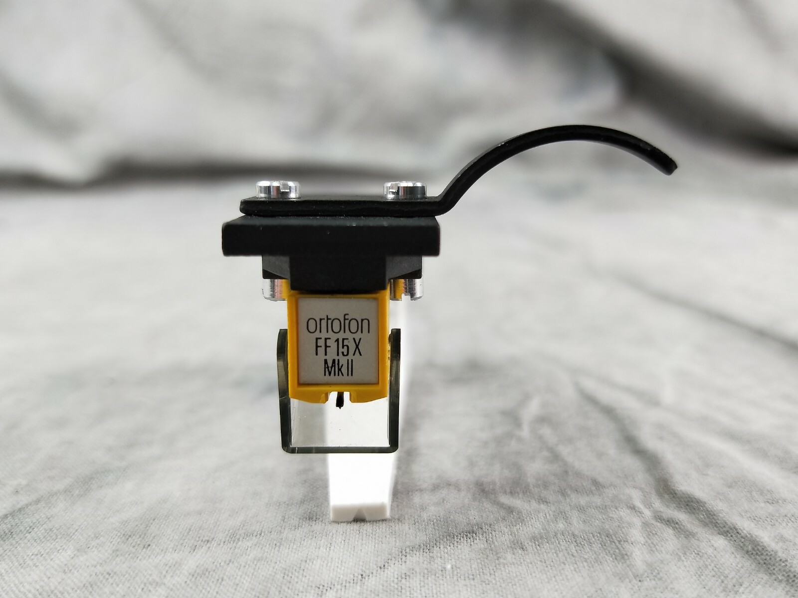 Ortofon FF15X MkII cartridge w/ Ortofon Headshell In Excellent Condition