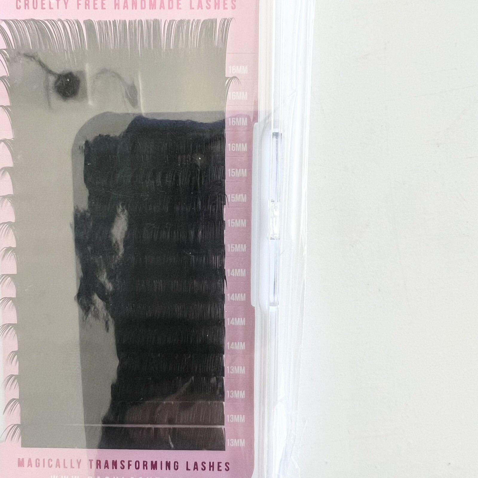 New DASHLASHEZ Original Lashes 0.15mm Mixed Lengths Tray (13-16MM) Cruelty Free