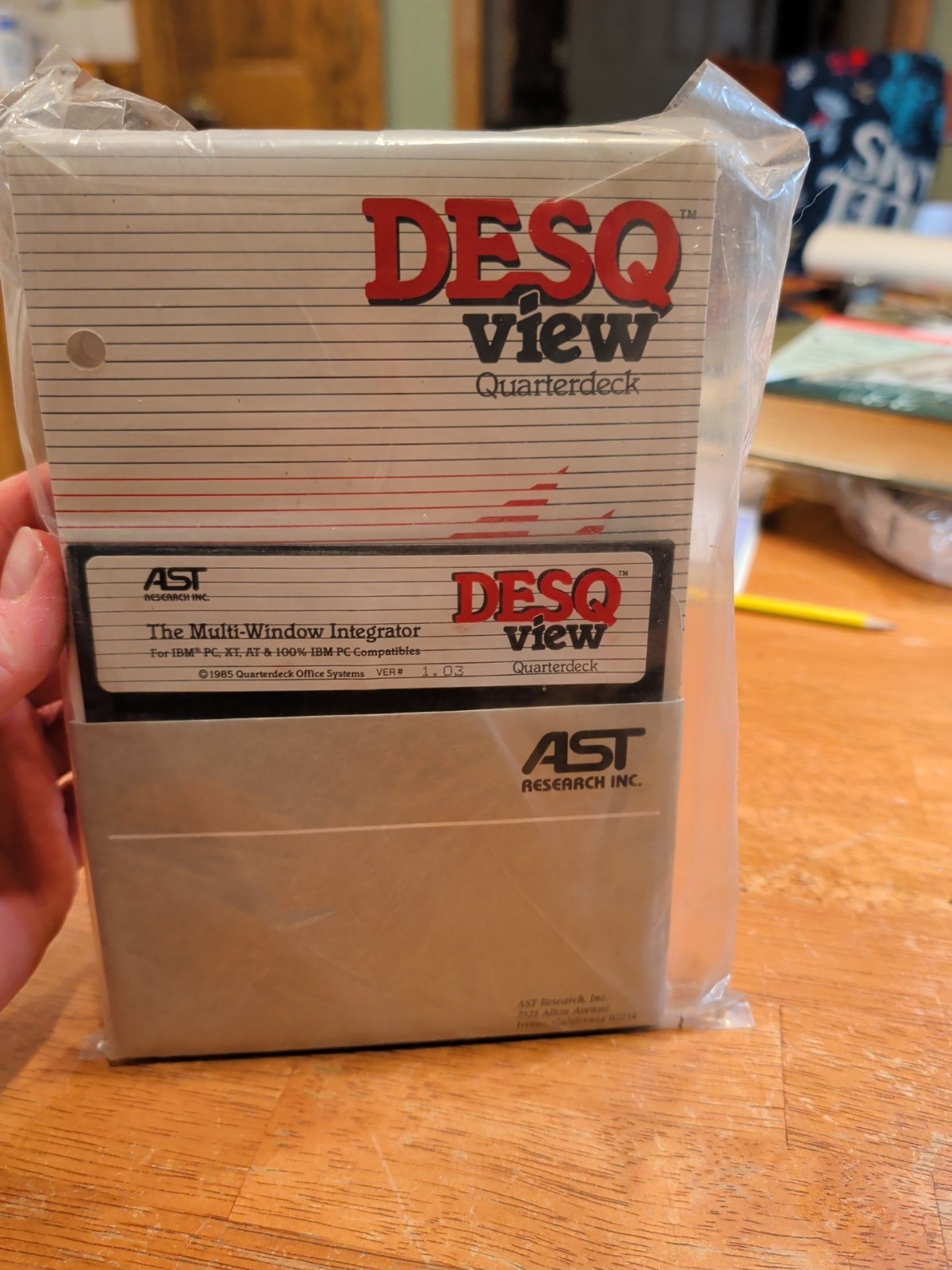 Quarterdeck DESQ View, Version 1.03, Special AST Edition for DOS on 5.25” Disk