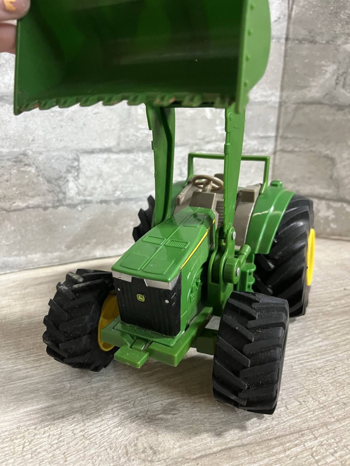 Ertl John Deere Toy Front Loader