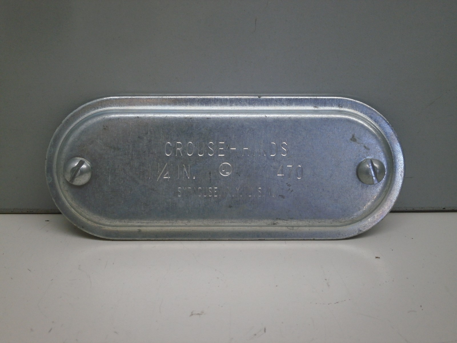 (20) Crouse Hinds 470 1-1/4" Conduit Condulet Outlet Body Cover Steel Wedgenut