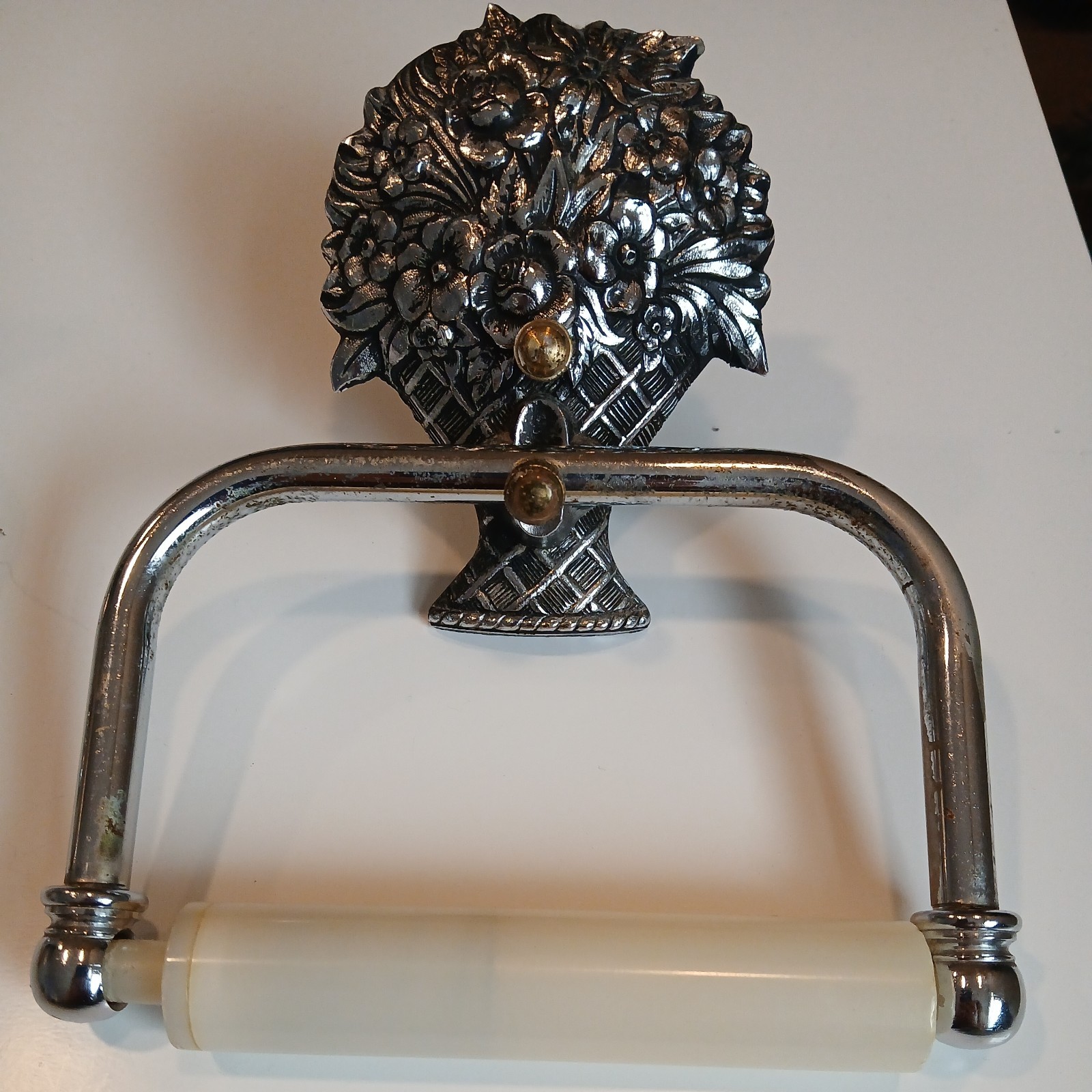 Vtg MCM 50'S Hollywood Regency Antique Chrome Flower Basket Bathroom Accessories