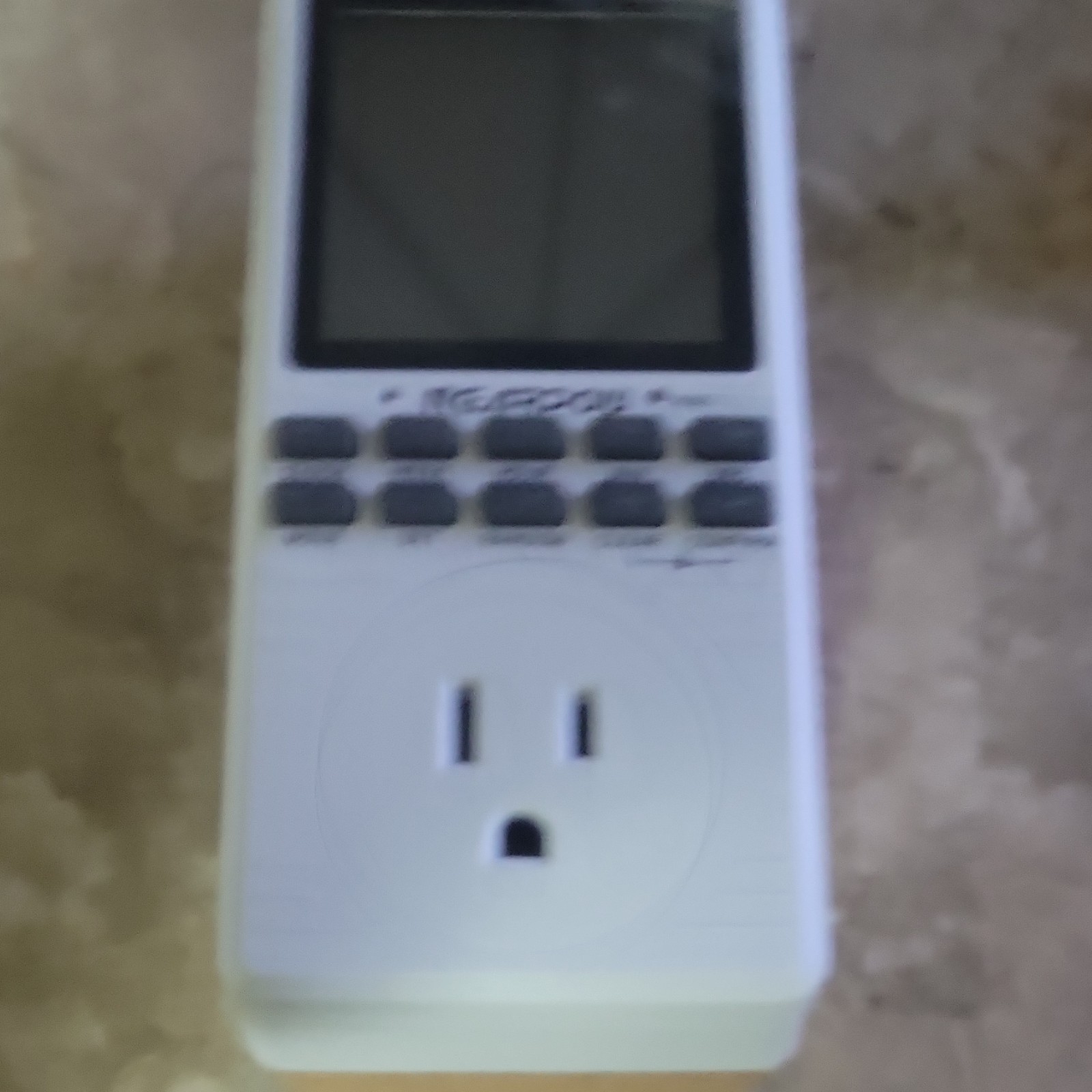 NEARPOU Digital Timer Wall Plug-In Outlet Switch, Countdown, White Plastic