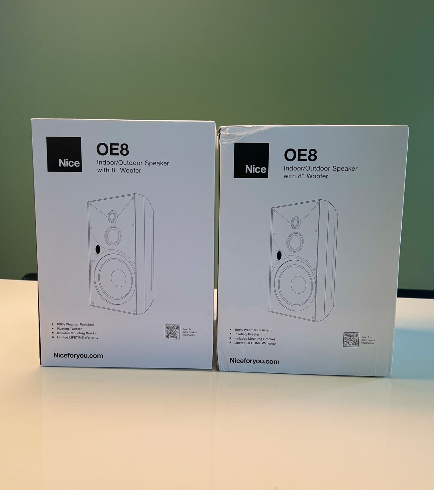 New Speakercraft OE8 Three Black - ASM80836 / 2 speakers