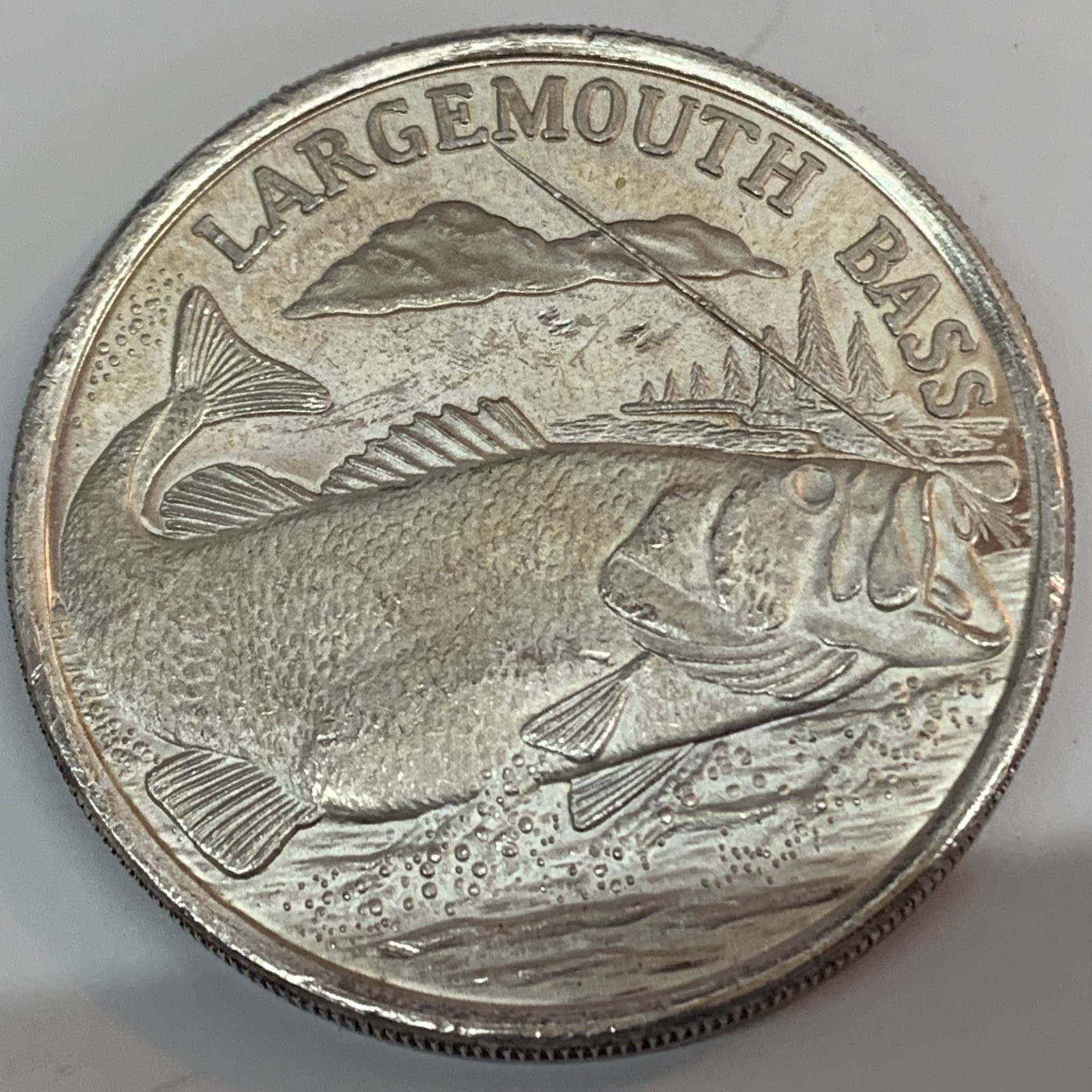 Largemouth Bass, 1 troy oz .999 Fine Silver Art Round