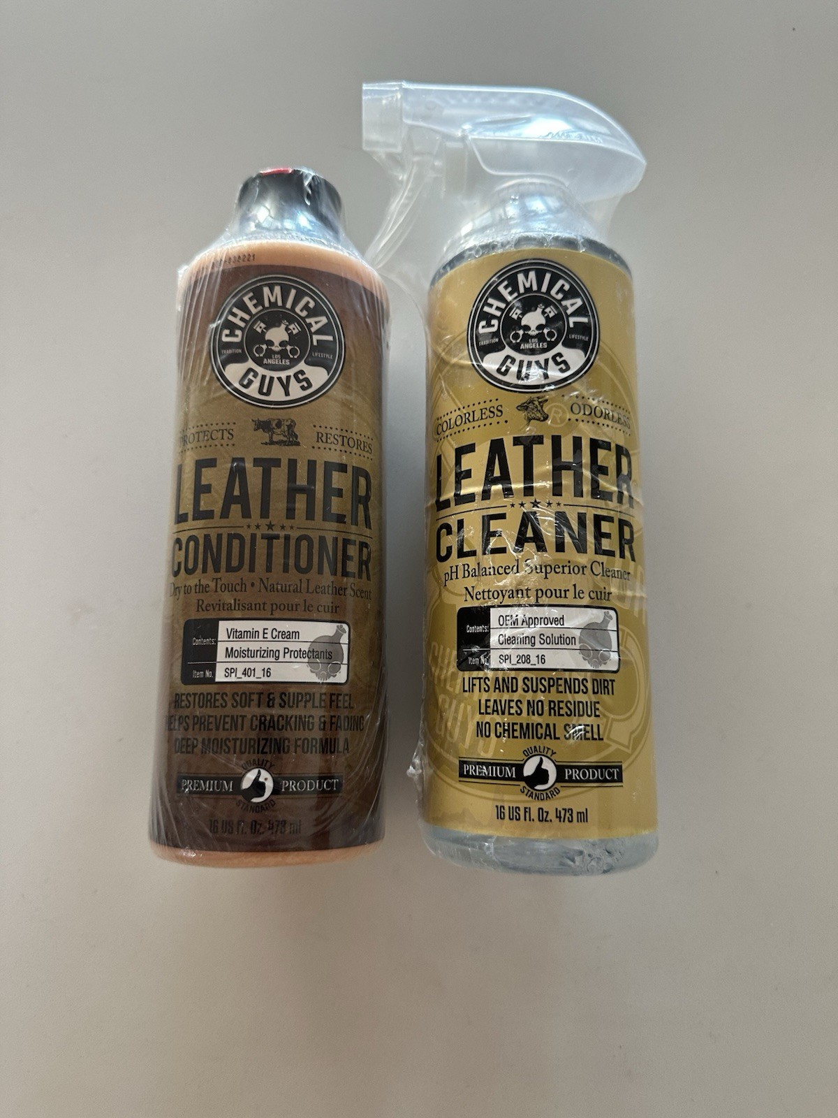 Chemical Guys - Leather Cleaner & Protectant Serum Complete Leather Kit, 2 Pack