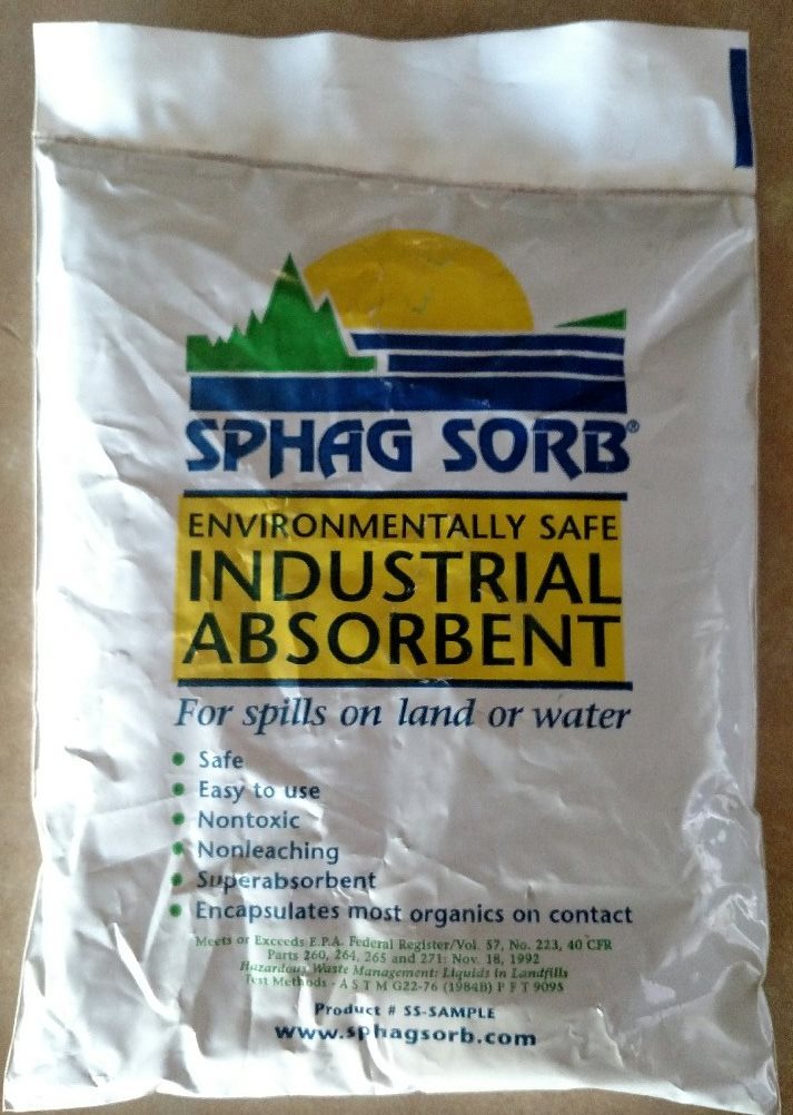 SPILL ABSORBENT ENVIRONMENTALLY GREEN for SPILLS ON LAND OR WATER - 20 bags