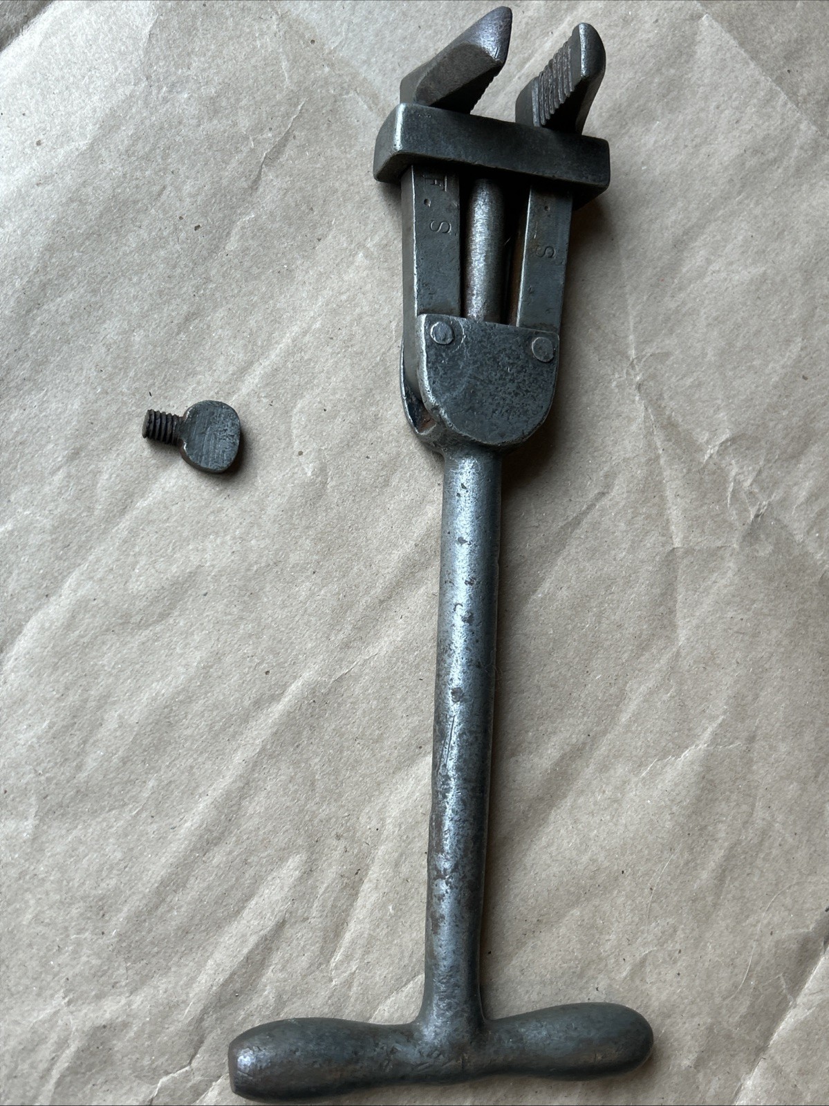 Very Early F.S. Adjustable Basin Wrench Clean Early TRIMO?