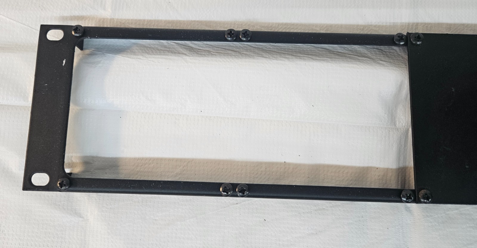 MIDDLE ATLANTIC 2U Rack Modular Connector Panel w Screws