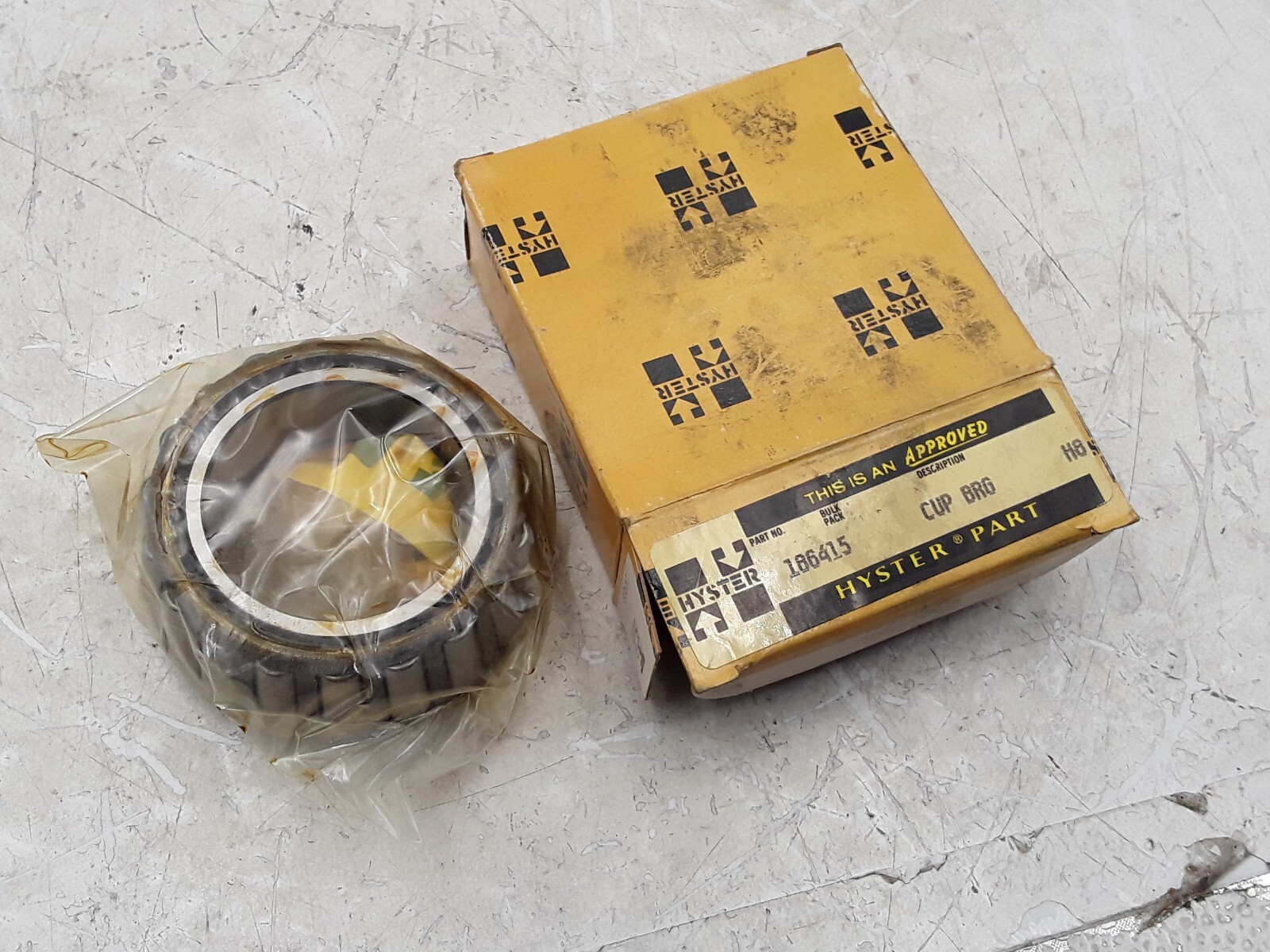 Hyster 186415 Cup Bearing